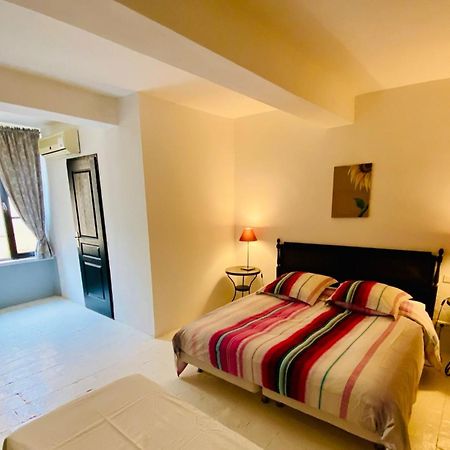 Les Chambres De La Villa Eugenie Lézignan-Corbières エクステリア 写真