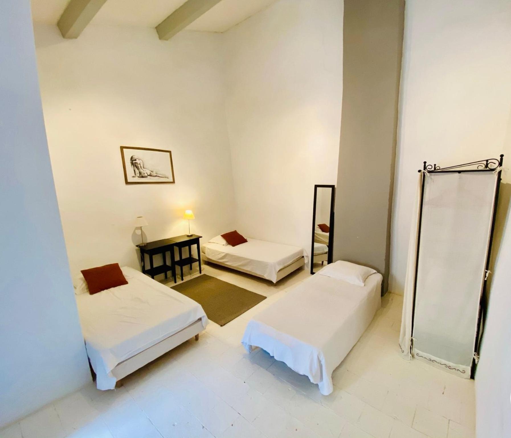 Les Chambres De La Villa Eugenie Lézignan-Corbières エクステリア 写真